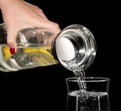 Karaffe Nio | 1 Liter | mit Deckel